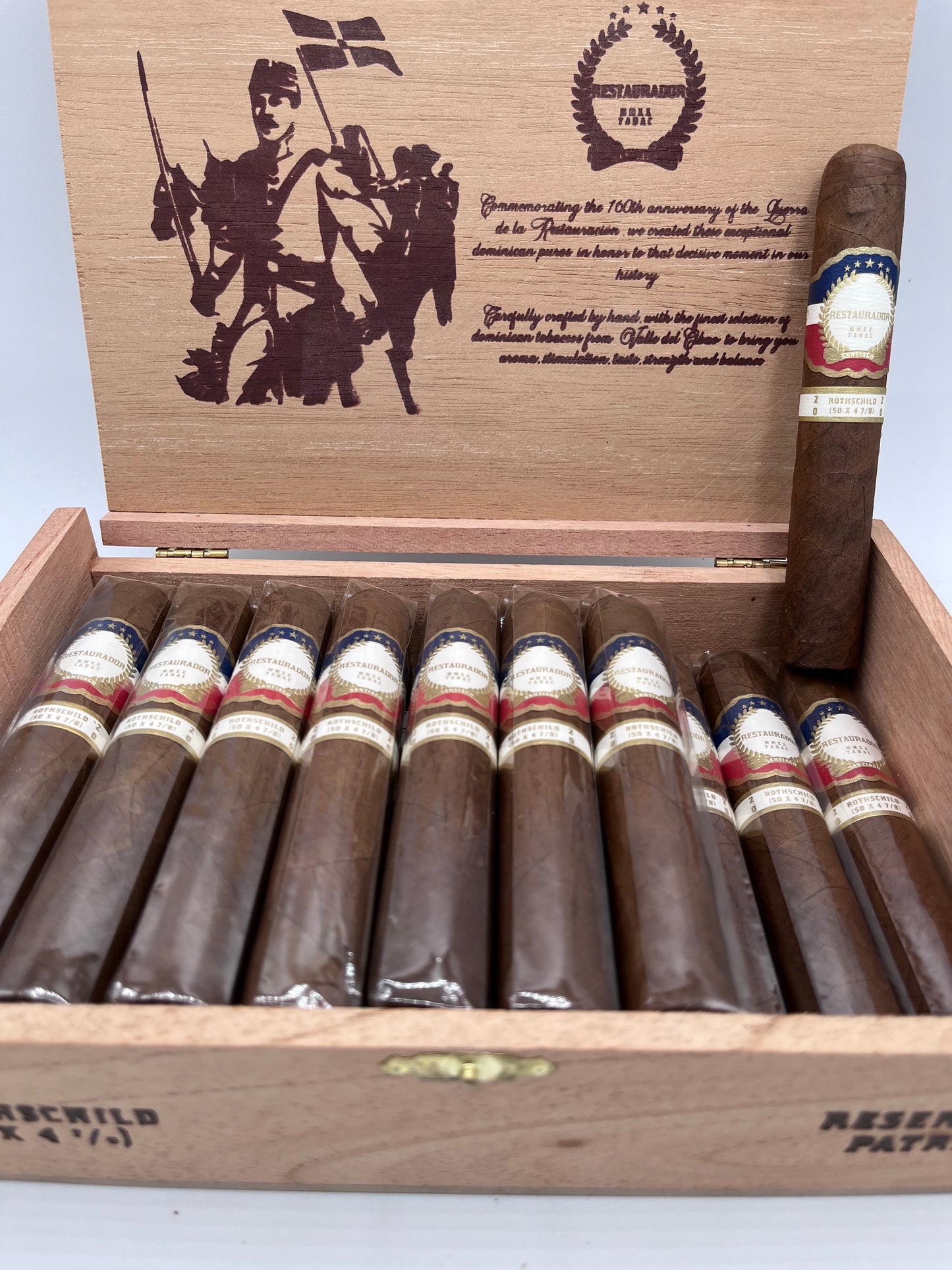 Restaurador by Juilian Sued & Compania