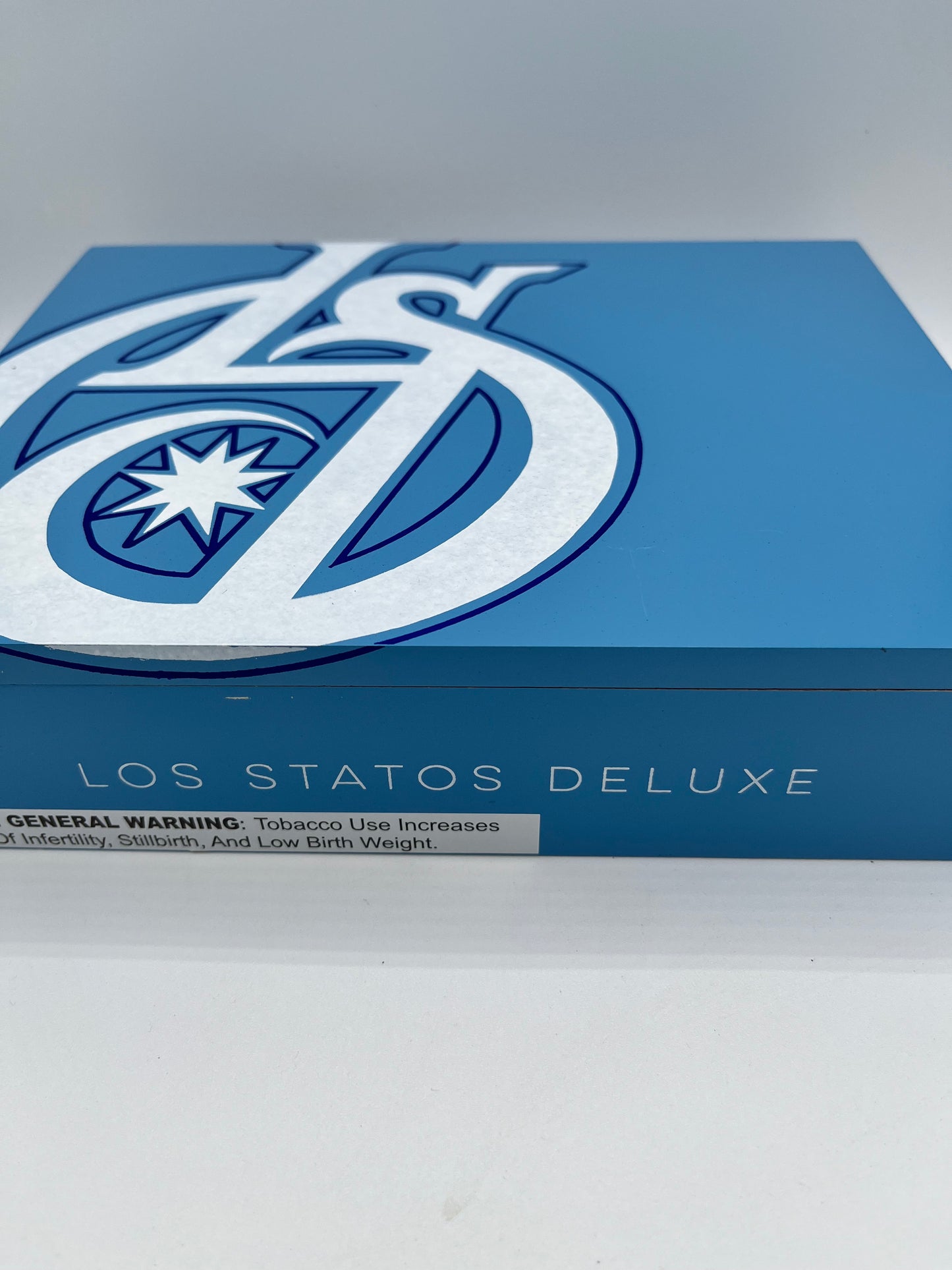 Los Statos Deluxe Maduro