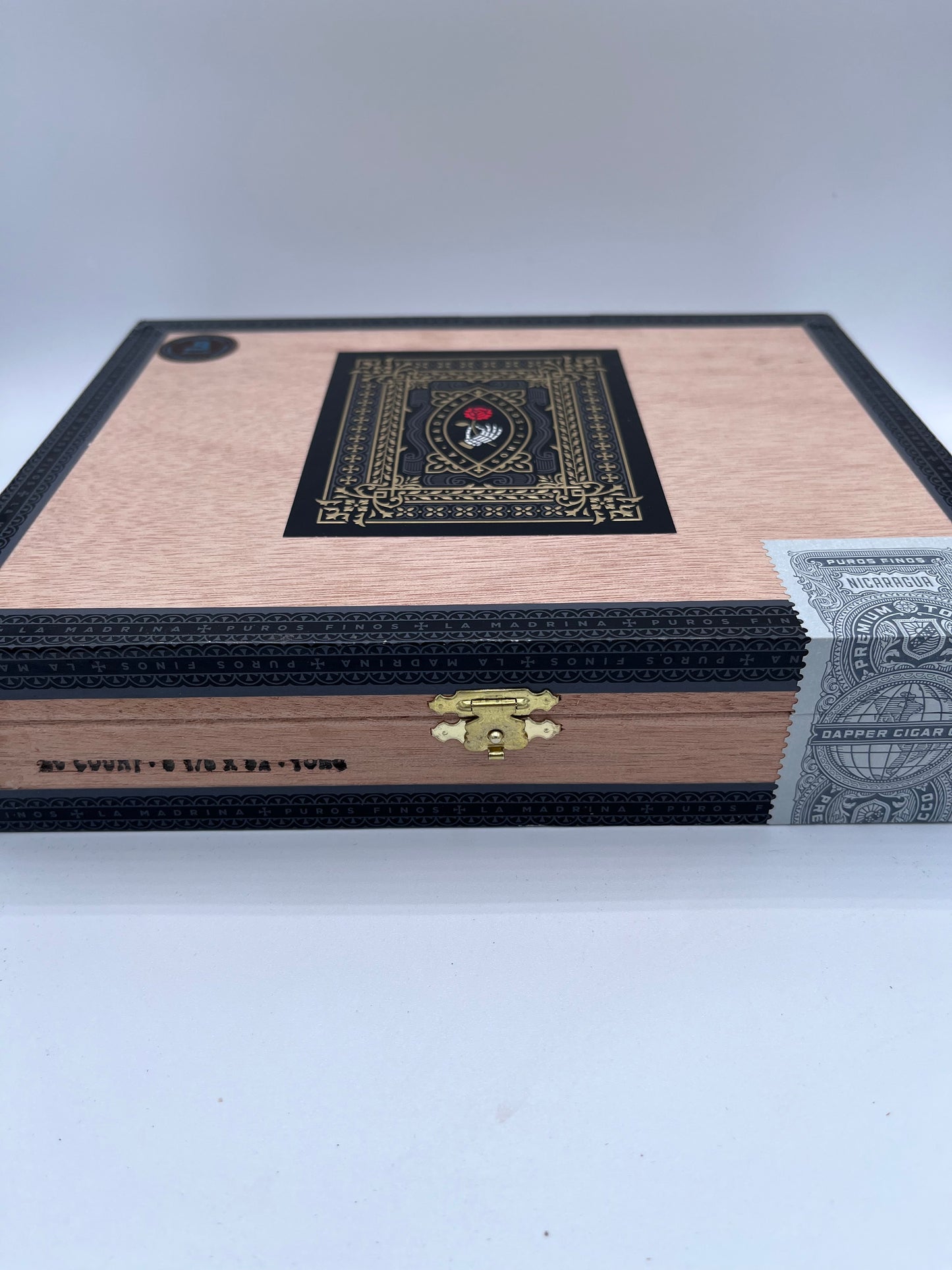 La Madrina by Dapper Cigars