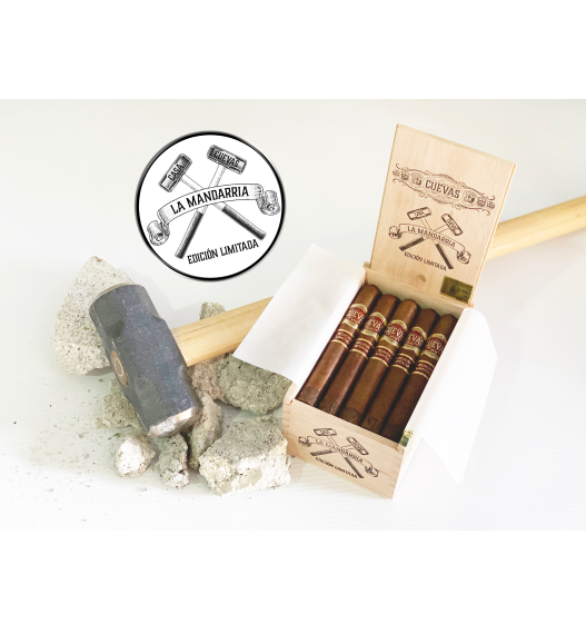 Casa Cuevas La Mandarria L.E.