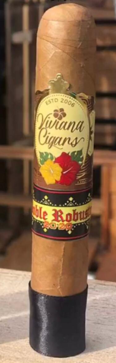 Viviana Double Robusto 20-20