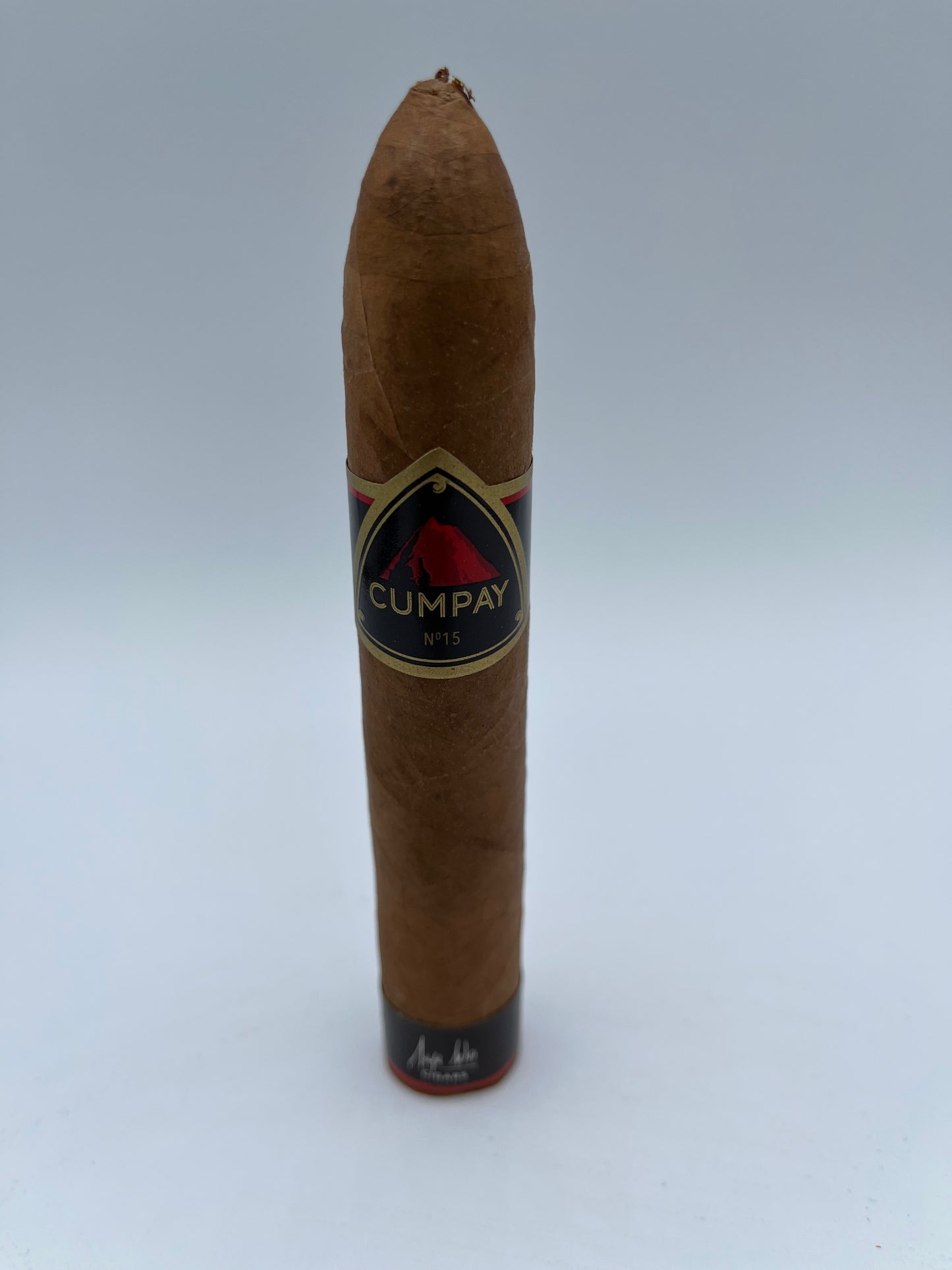 Cumpay Volcan by Maya Selva Cigars